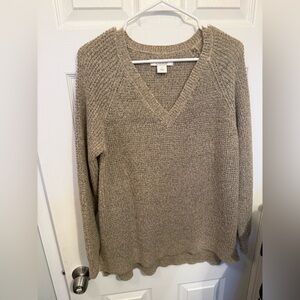 Women's V-Neck Sweater - Beige